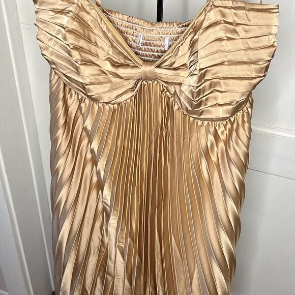 Petal & Pup Tan Midi Dress - Picture 7 of 10